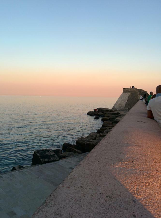 Puglia Loving Room Монополи Екстериор снимка