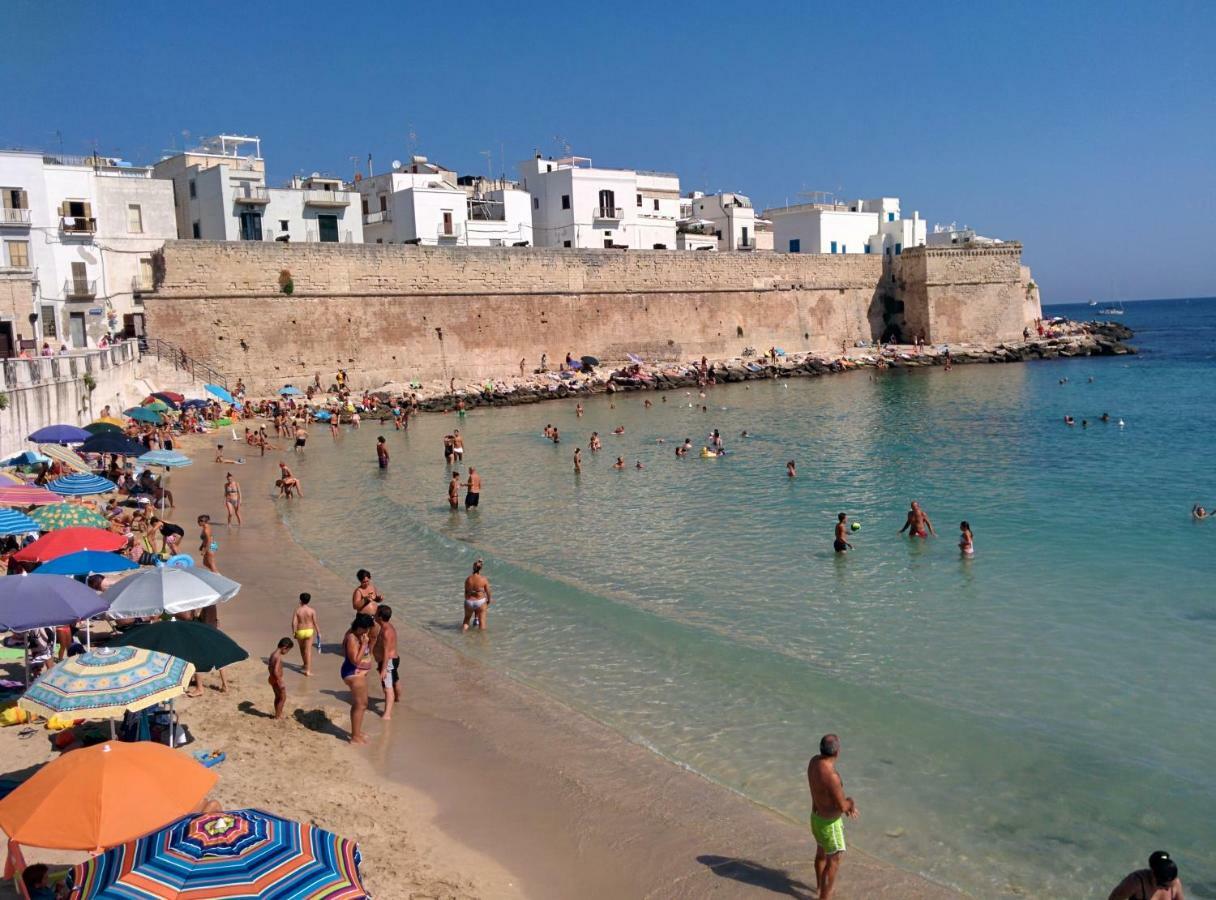 Puglia Loving Room Монополи Екстериор снимка