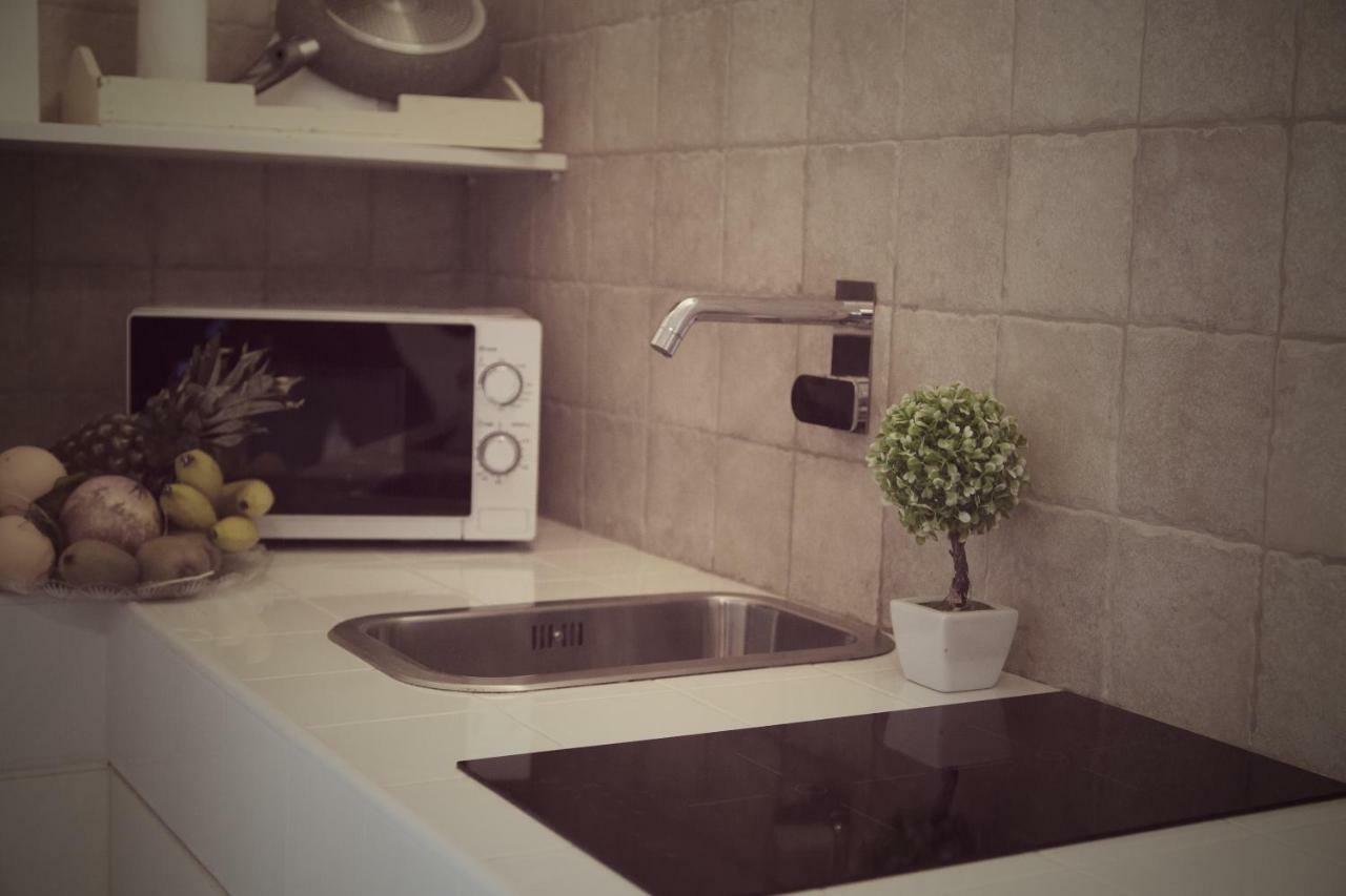 Puglia Loving Room Монополи Екстериор снимка